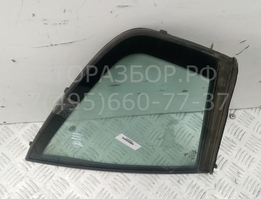 Стекло двери задней левой (форточка)