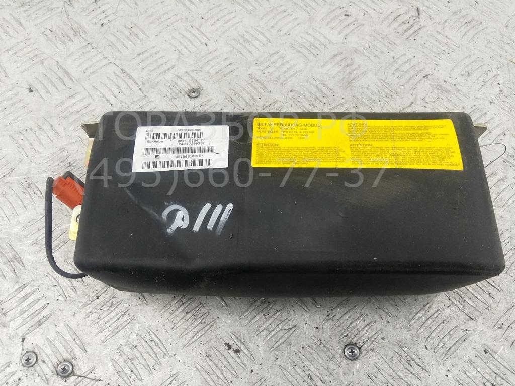 Подушка безопасности пассажирская (в торпедо)