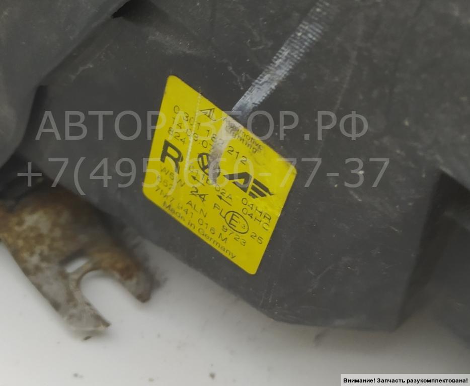 Фара правая