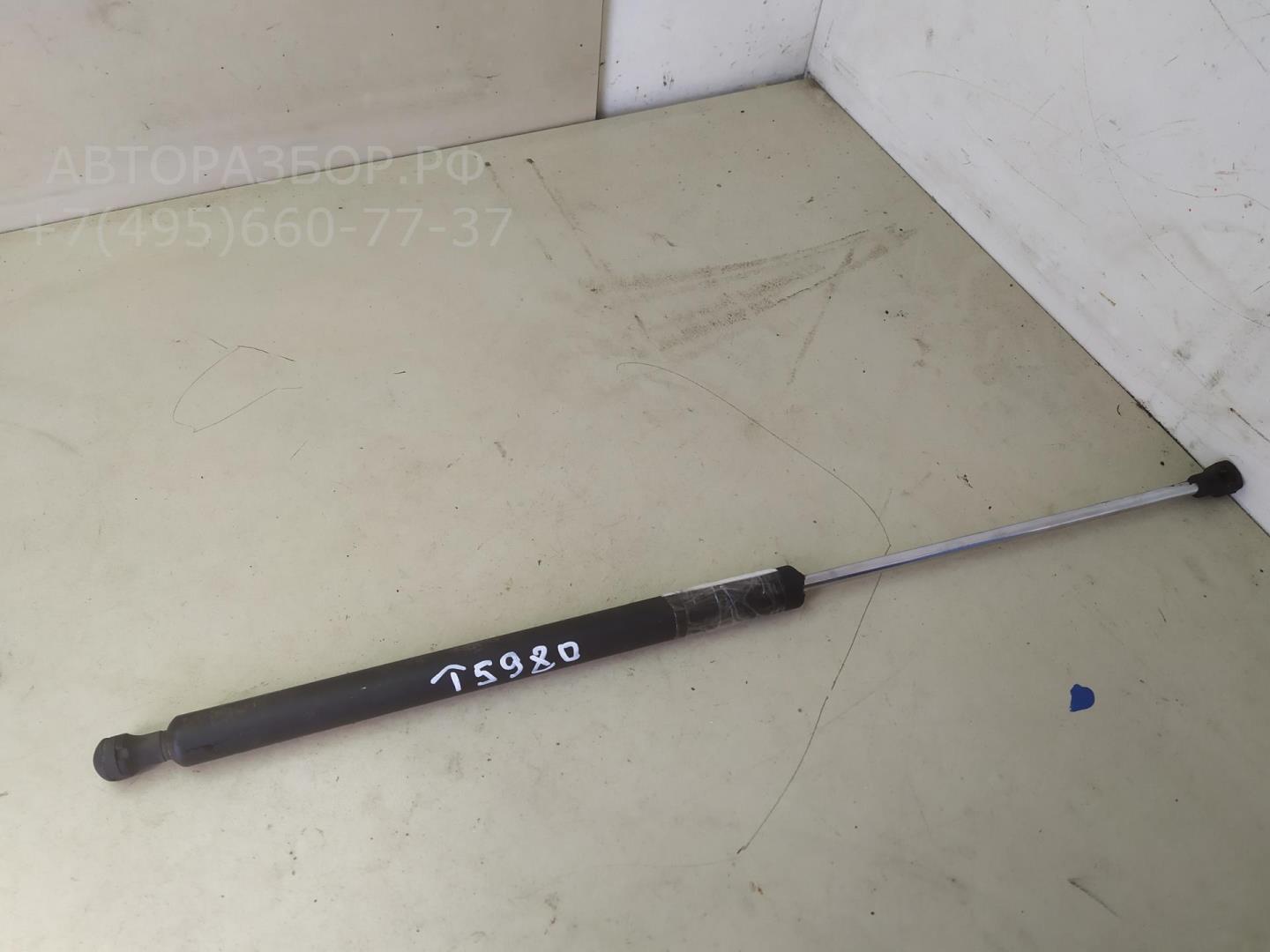 Амортизатор крышки багажника