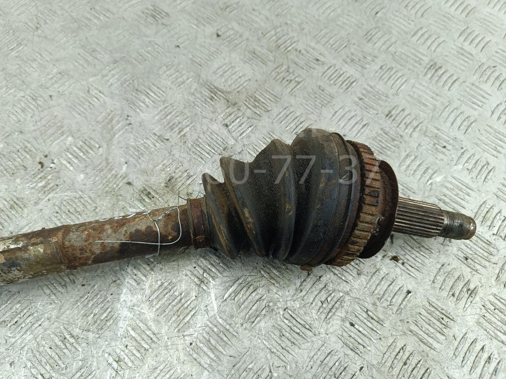 Полуось передняя левая