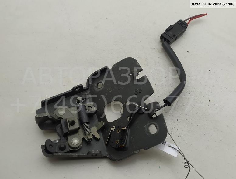 Замок багажника