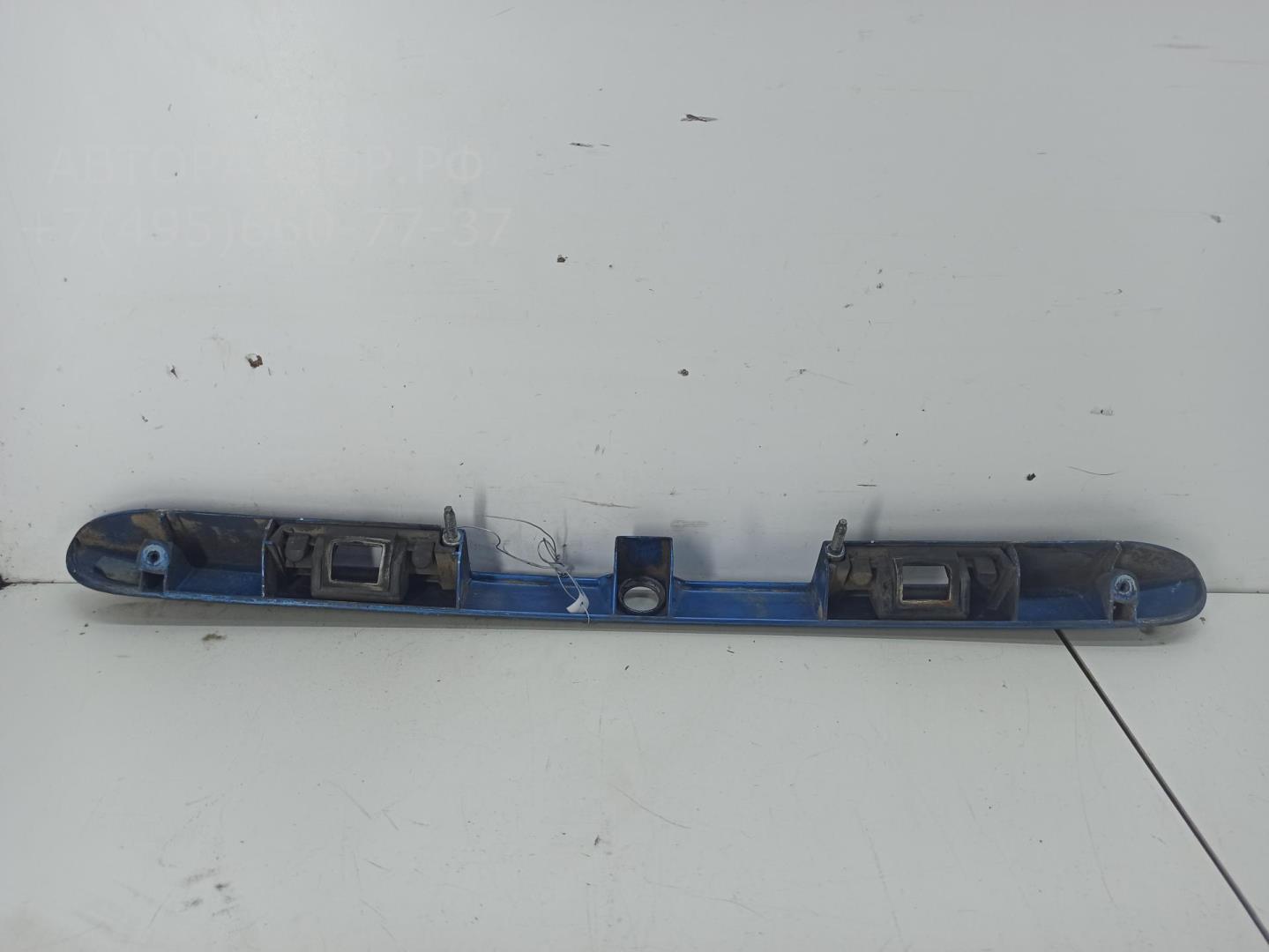 Накладка крышки багажника