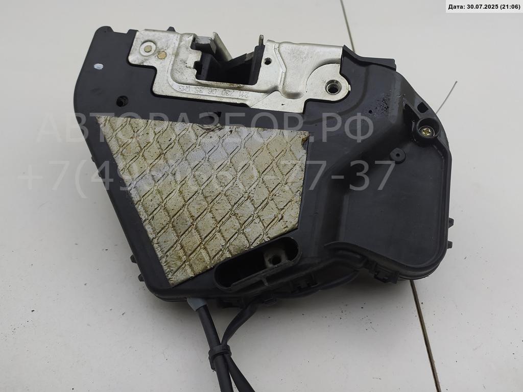 Замок двери задней правой