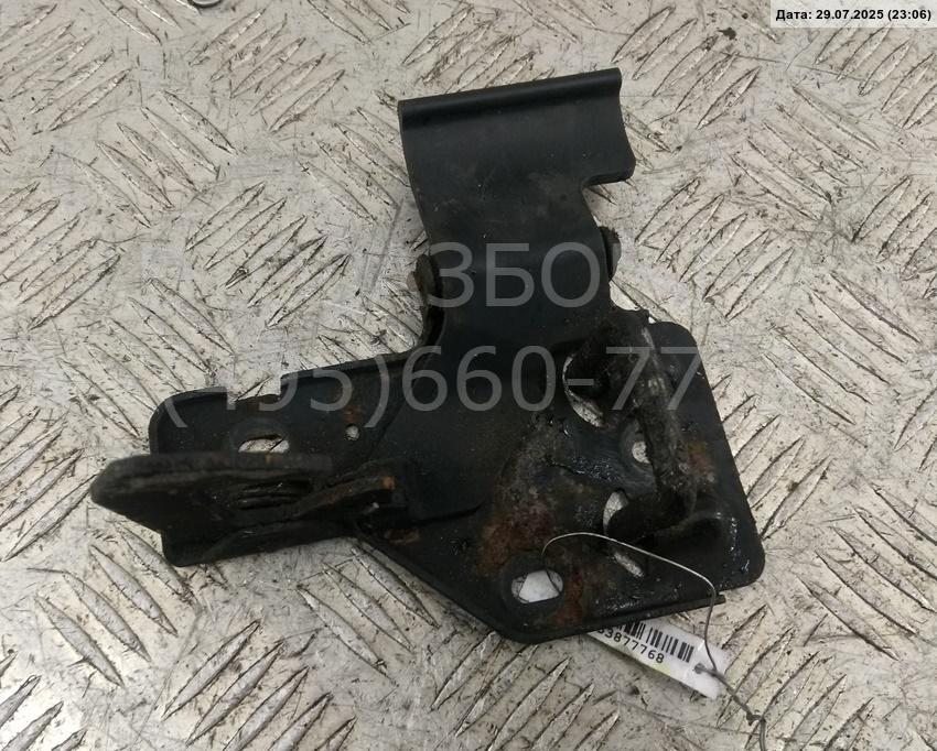 Замок капота