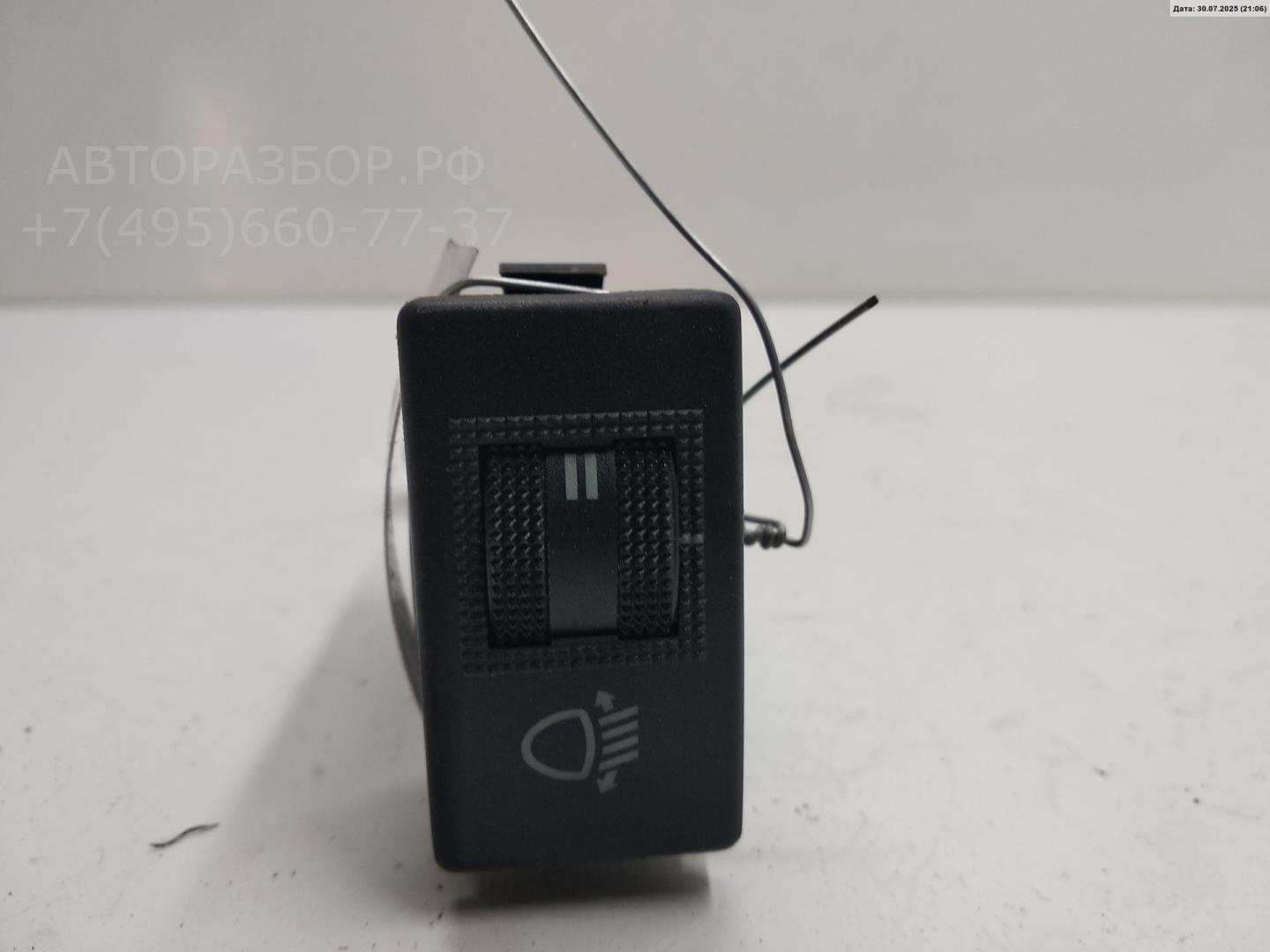 Кнопка корректора фар