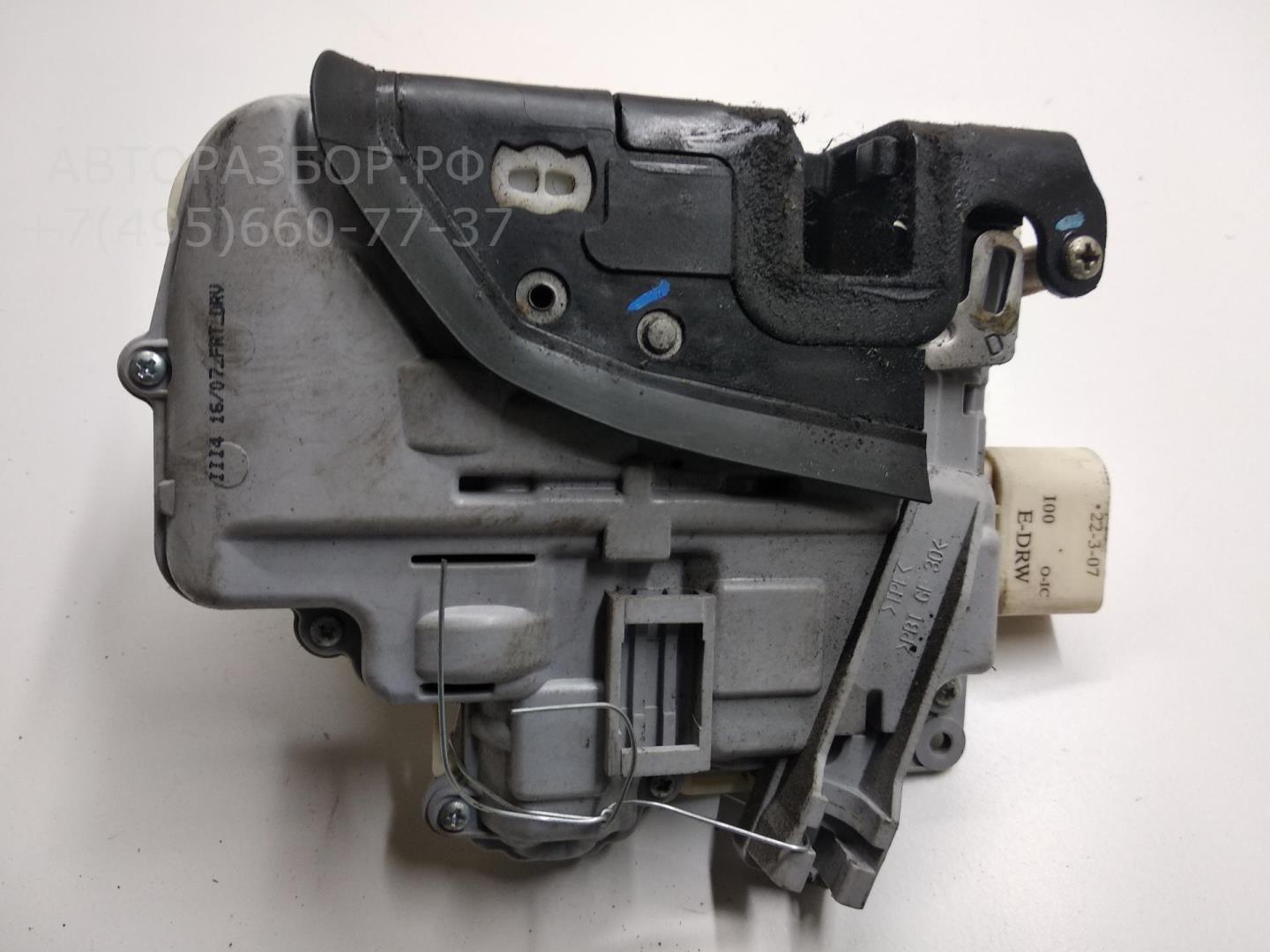 Замок двери передней правой