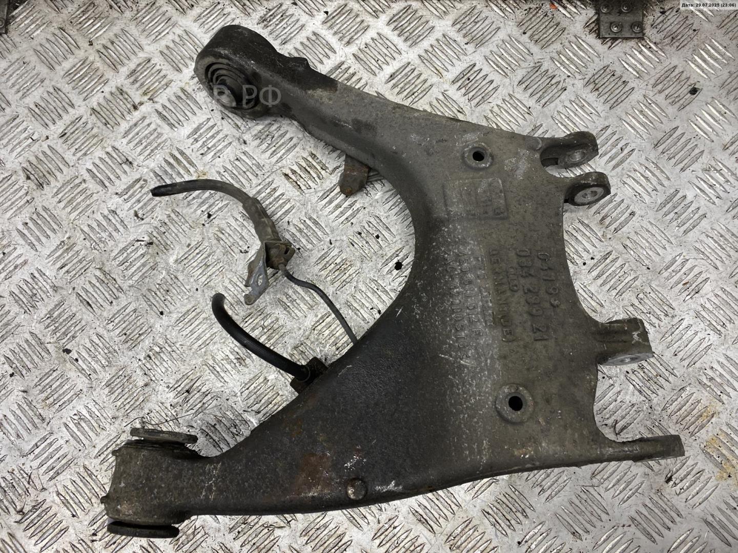 Рычаг задний правый