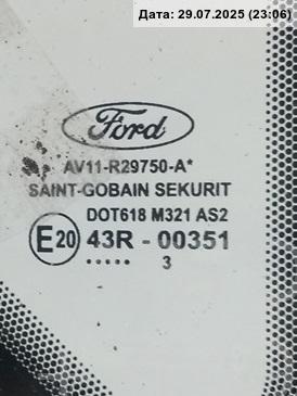 Стекло кузовное глухое правое