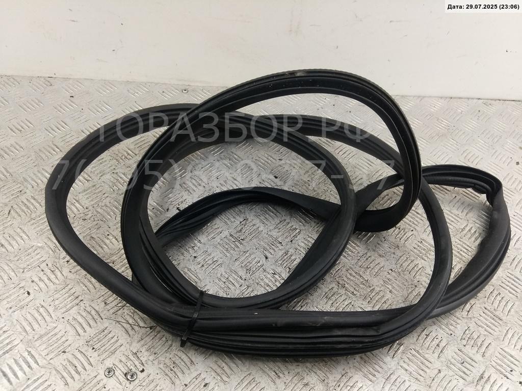 Уплотнитель двери