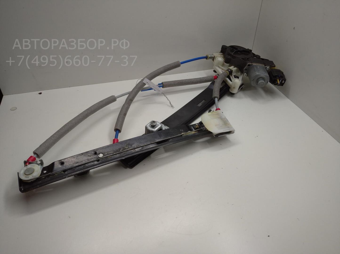 Стеклоподъемник электр. задний правый