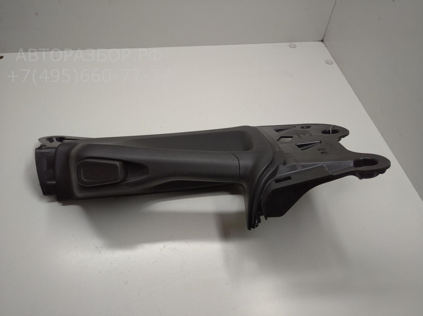 Ручка двери задней внутренняя левая