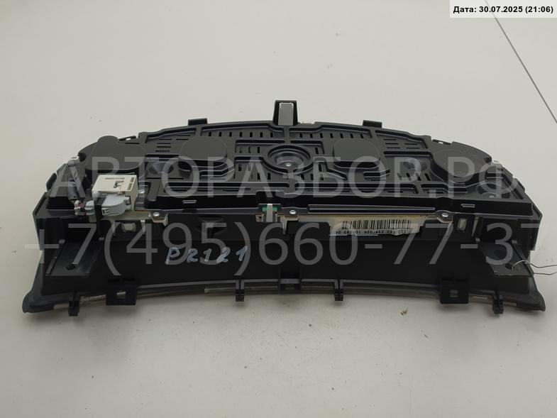 Панель приборов