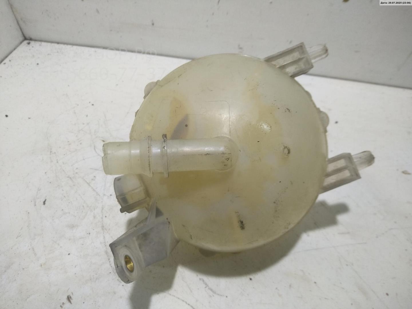 Бачок расширительный