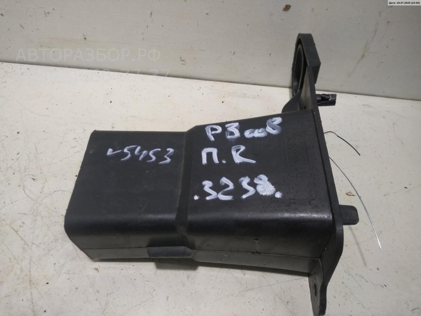 Кронштейн переднего бампера левый