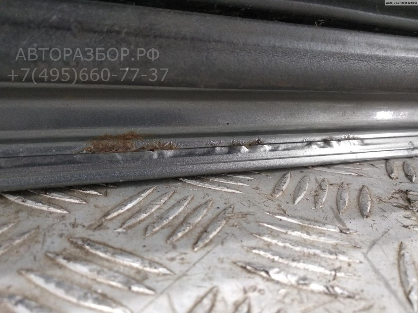 Дверь передняя правая