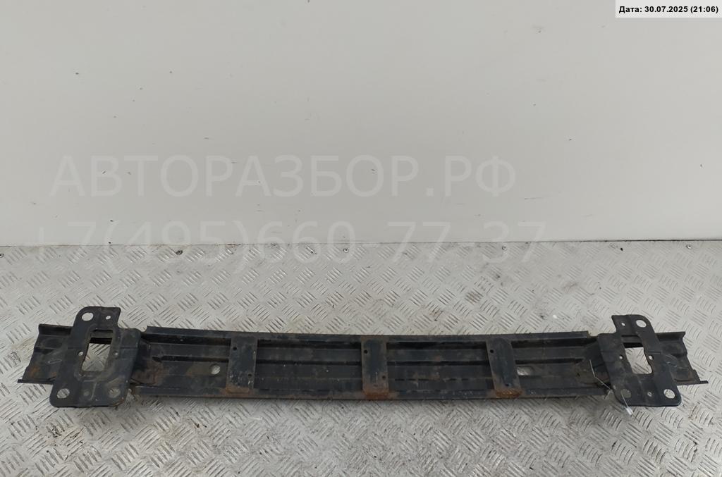 Усилитель переднего бампера