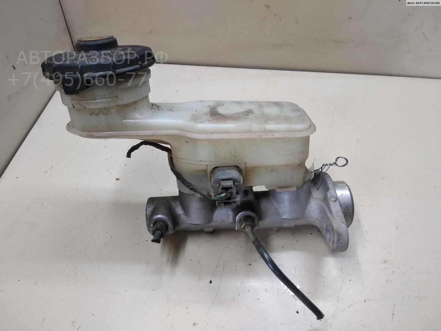 Цилиндр тормозной главный