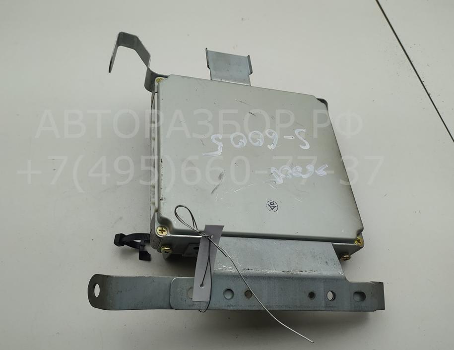 Блок управления двигателем