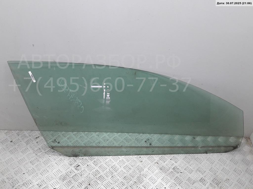 Стекло двери передней правой