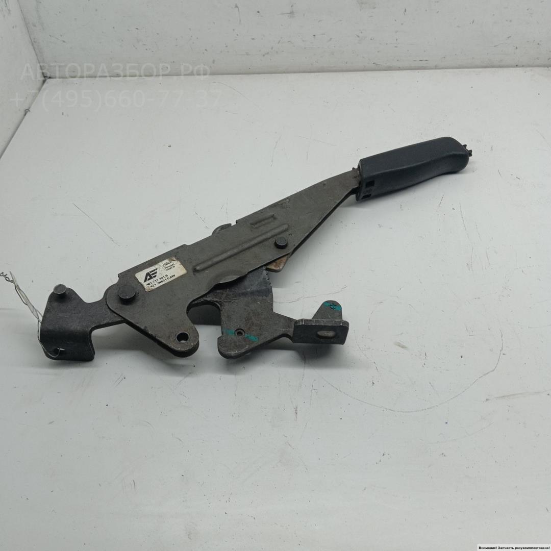 Рычаг стояночного тормоза