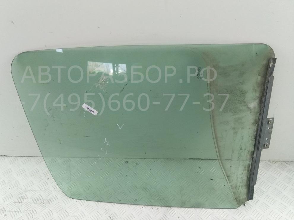 Стекло двери передней левой