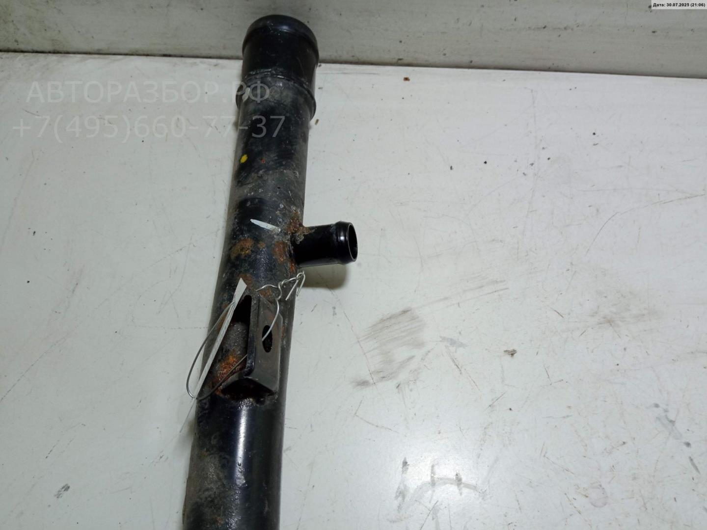 Трубка системы охлаждения