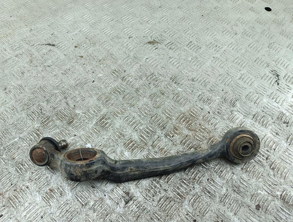 Рычаг передний левый
