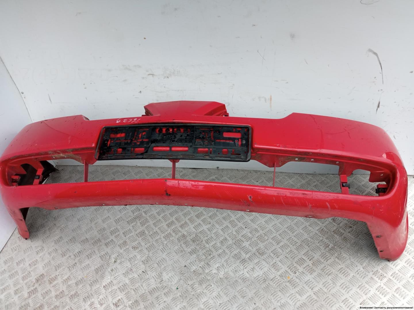 Бампер передний