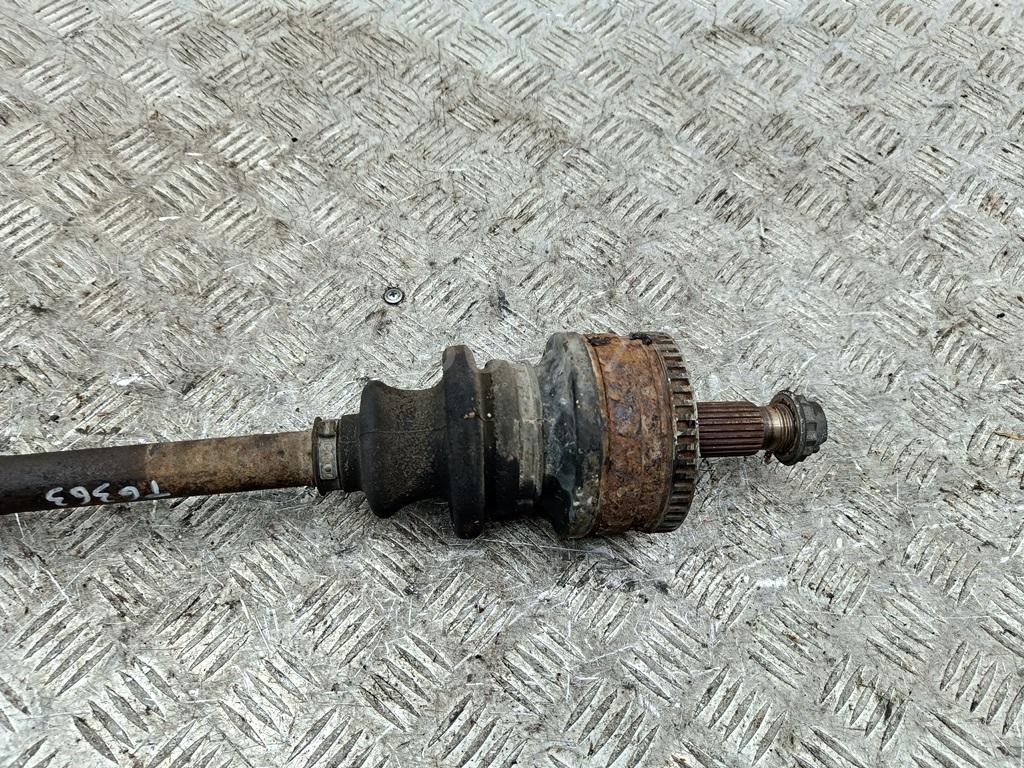 Полуось задняя