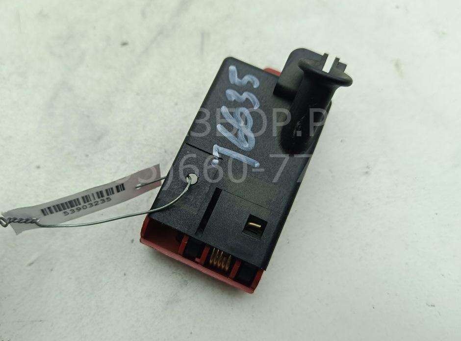 Ручка открывания капота