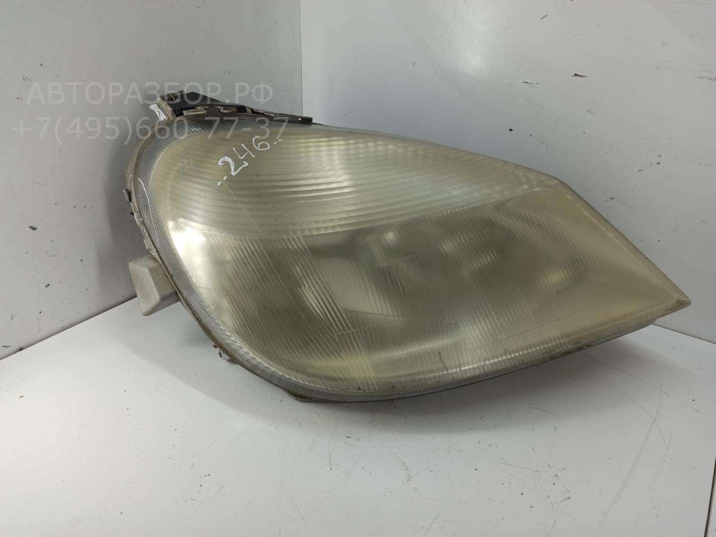 Фара правая