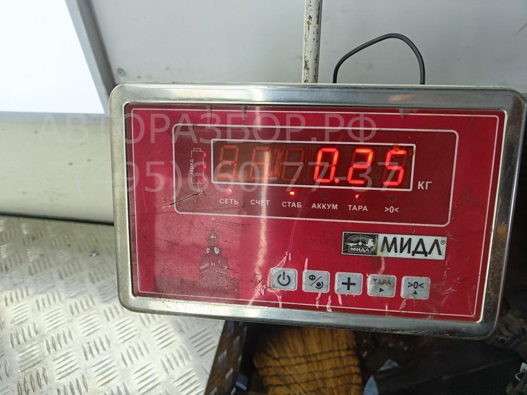 Накладка двери передней правой