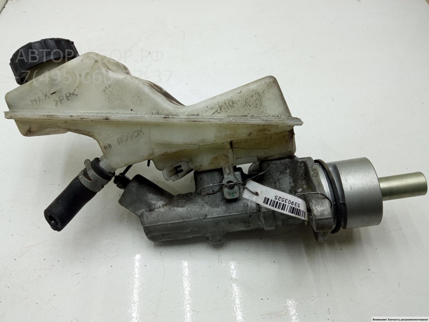 Цилиндр тормозной главный