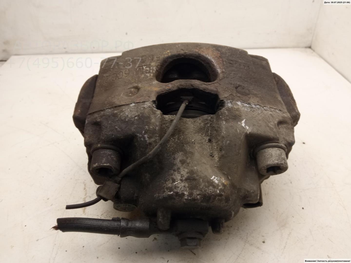 Суппорт передний левый