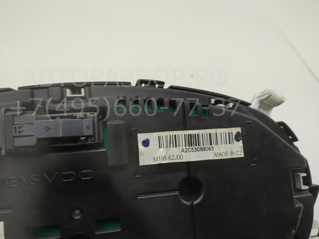 Панель приборов