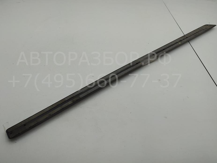 Накладка двери задней левой