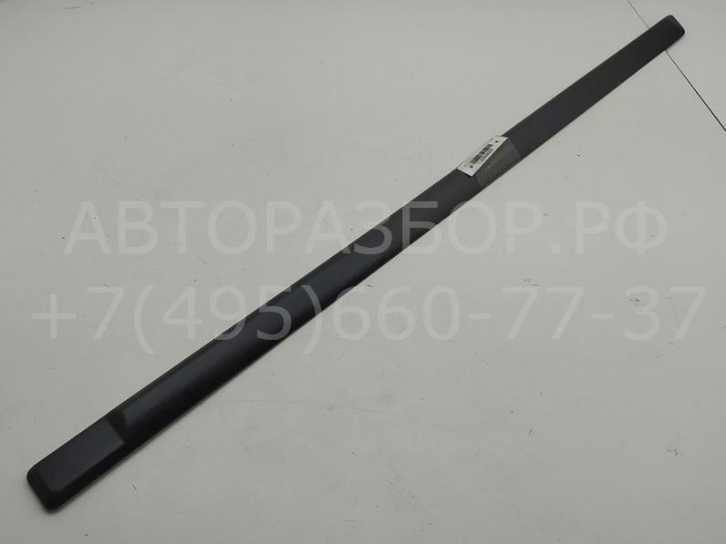 Накладка двери задней левой