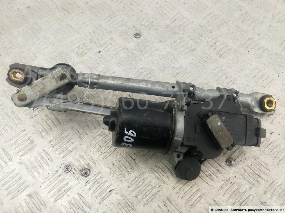 Моторчик стеклоочистителя передний