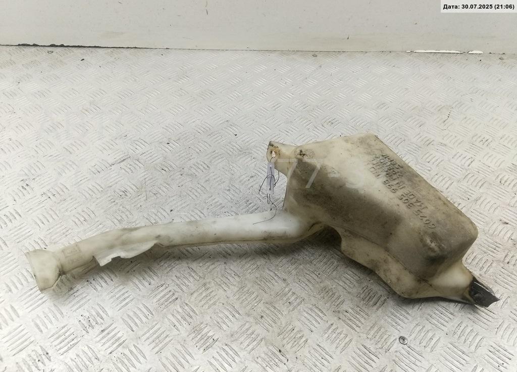 Бачок омывателя лобового стекла