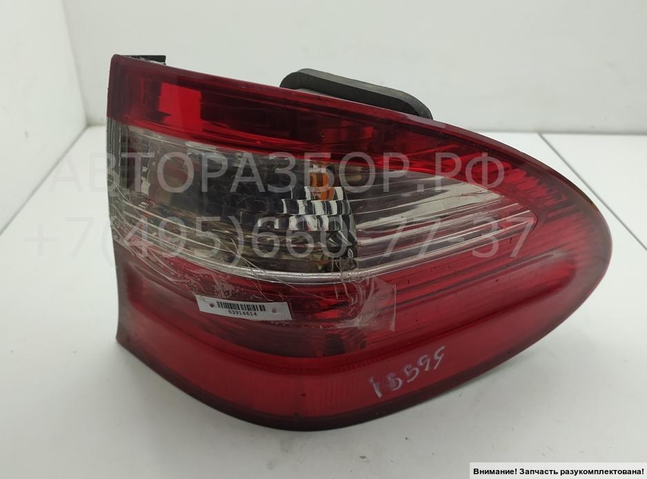 Фонарь задний правый