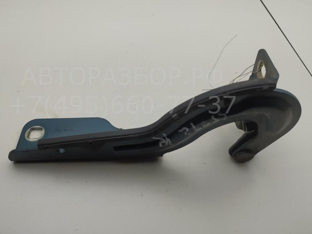 Петля капота правая