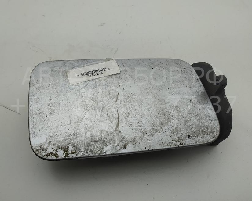 Лючок бензобака