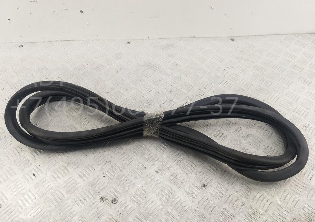 Уплотнитель двери