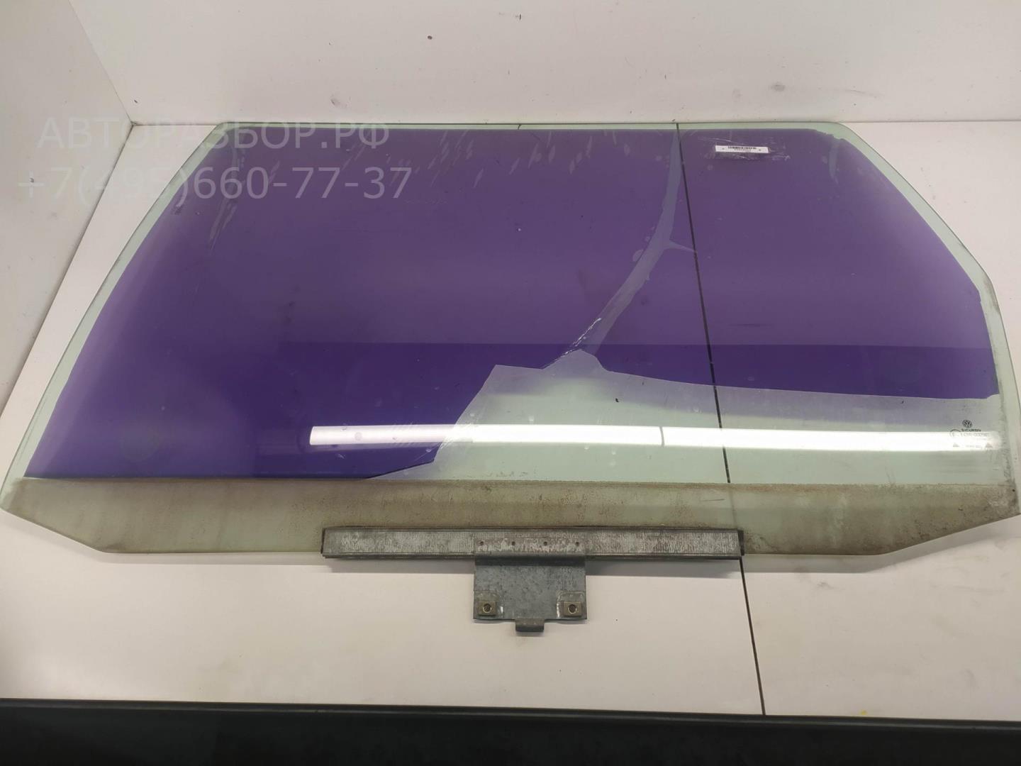 Стекло двери задней левой