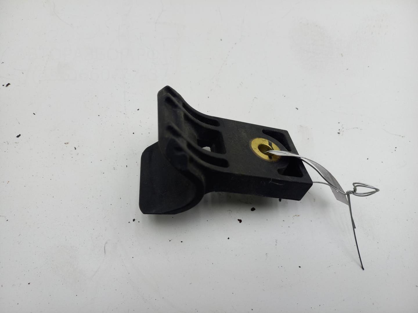 Кронштейн радиатора