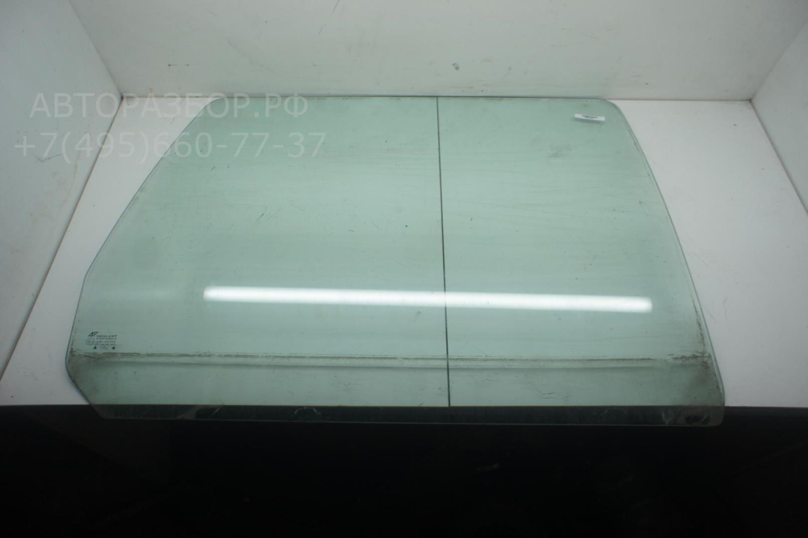 Стекло двери задней правой
