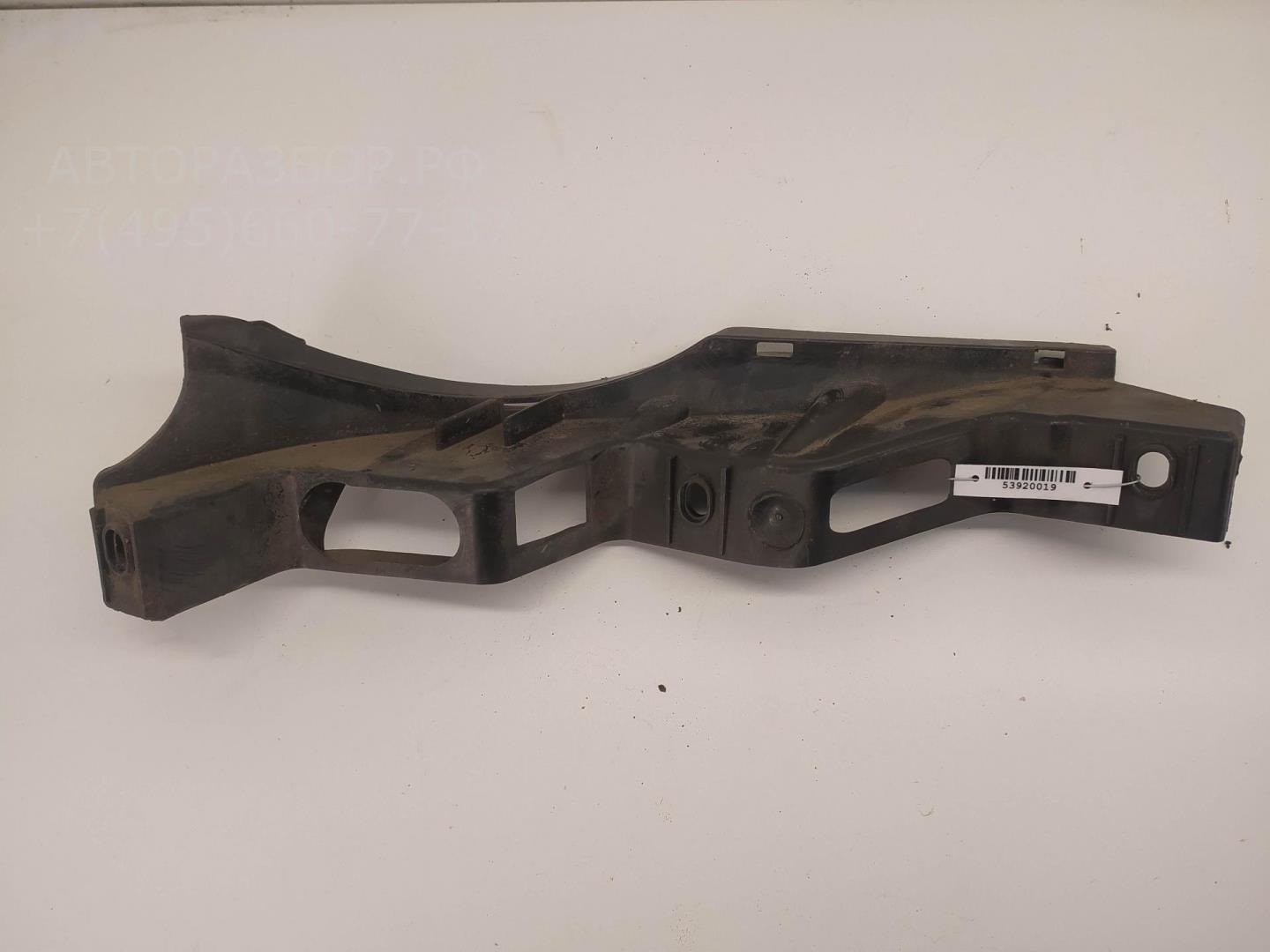 Кронштейн переднего бампера левый