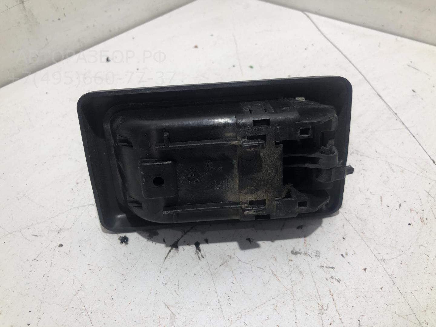 Ручка двери задней внутренняя правая