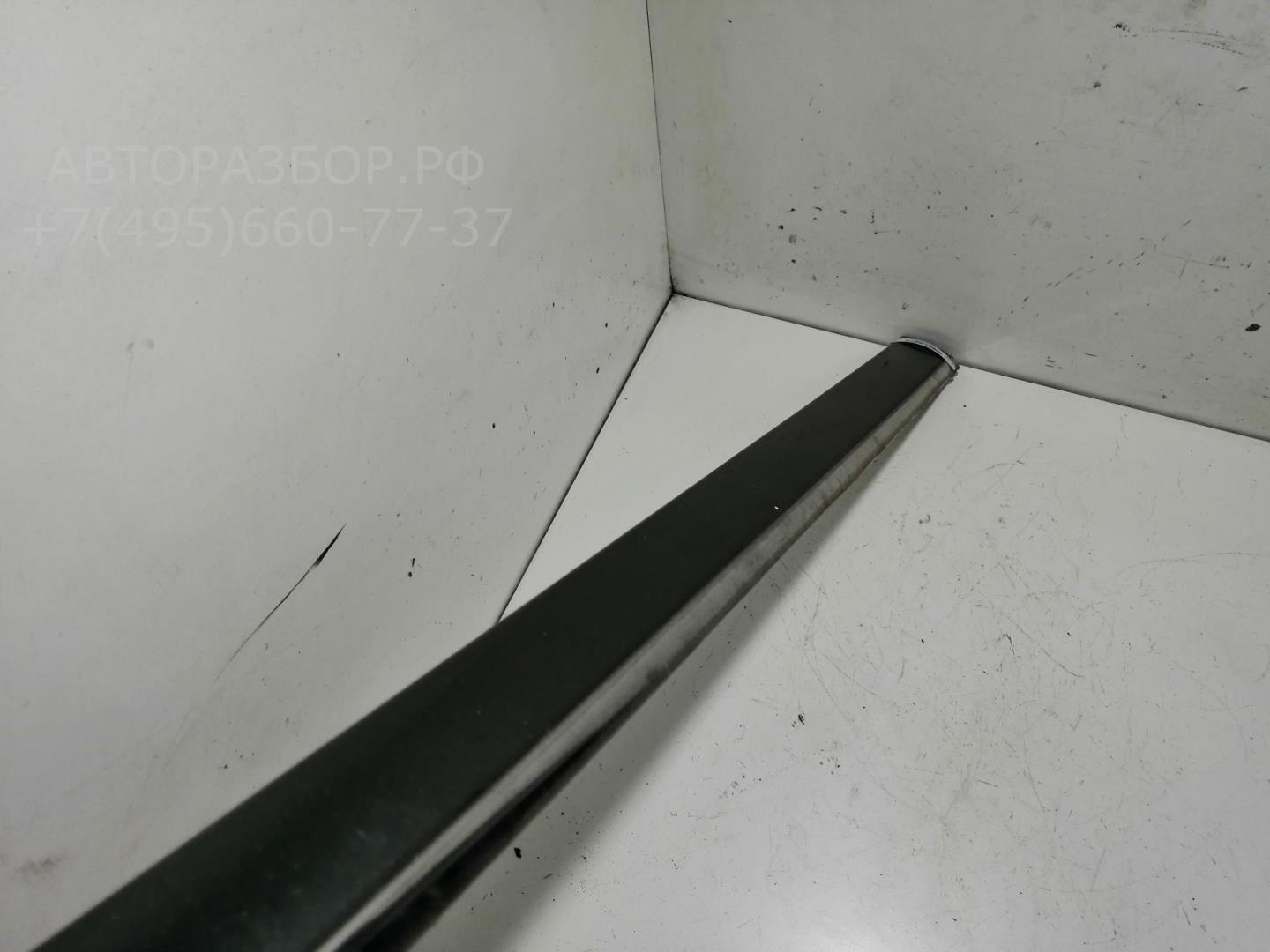 Накладка двери задней левой